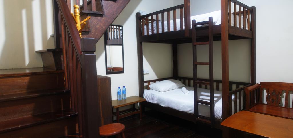 Silver Shine Guesthouse Джорджтаун Экстерьер фото