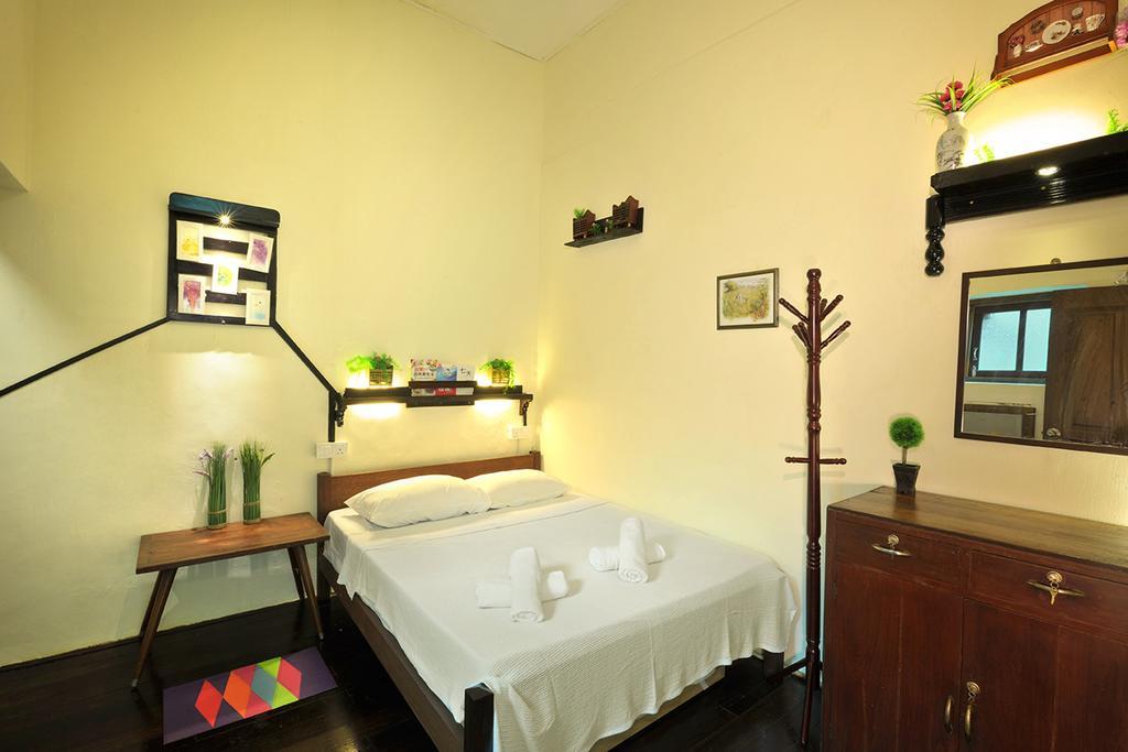Silver Shine Guesthouse Джорджтаун Номер фото